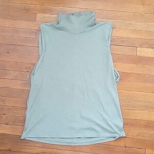 Free People Cotton Muscle Tank in Khaki, Medium.